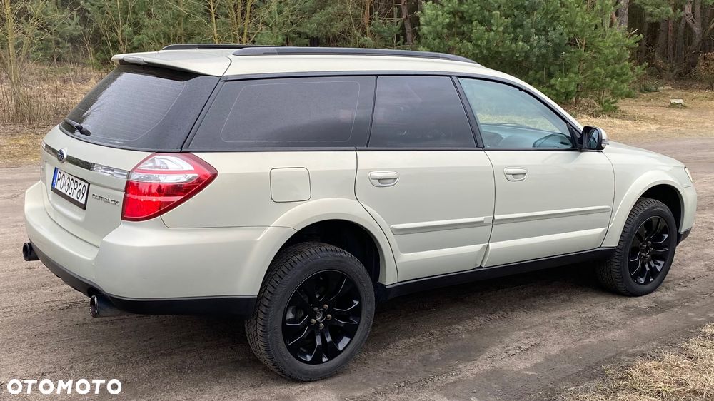 Subaru Outback 3.0RE 000 - 7