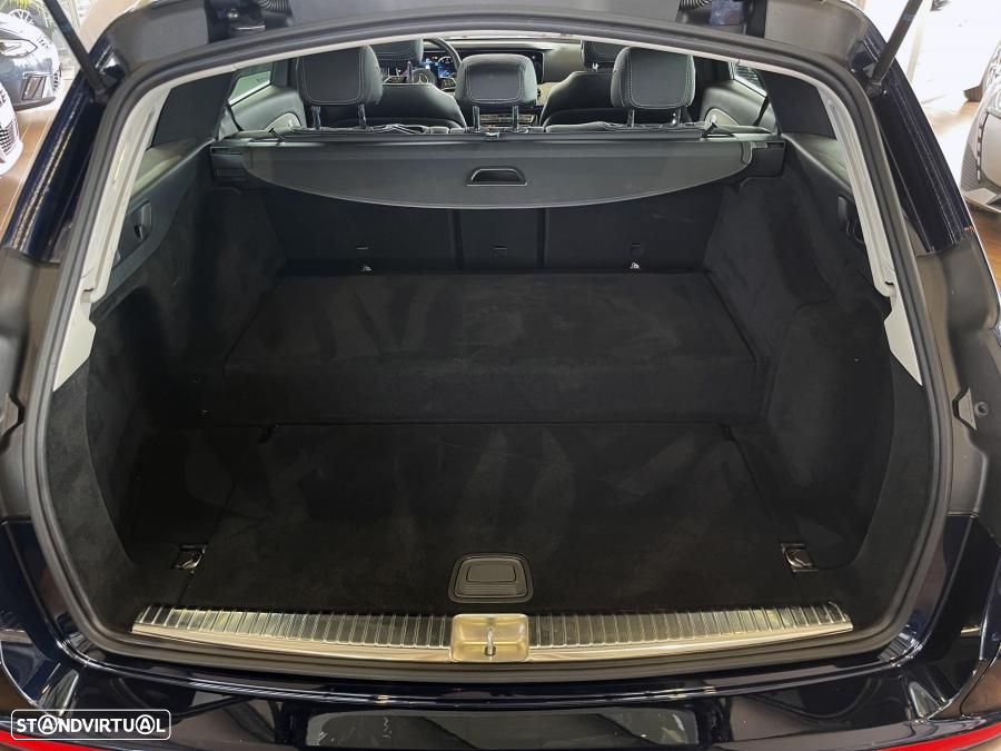 Mercedes-Benz E 300 de Avantgarde - 48