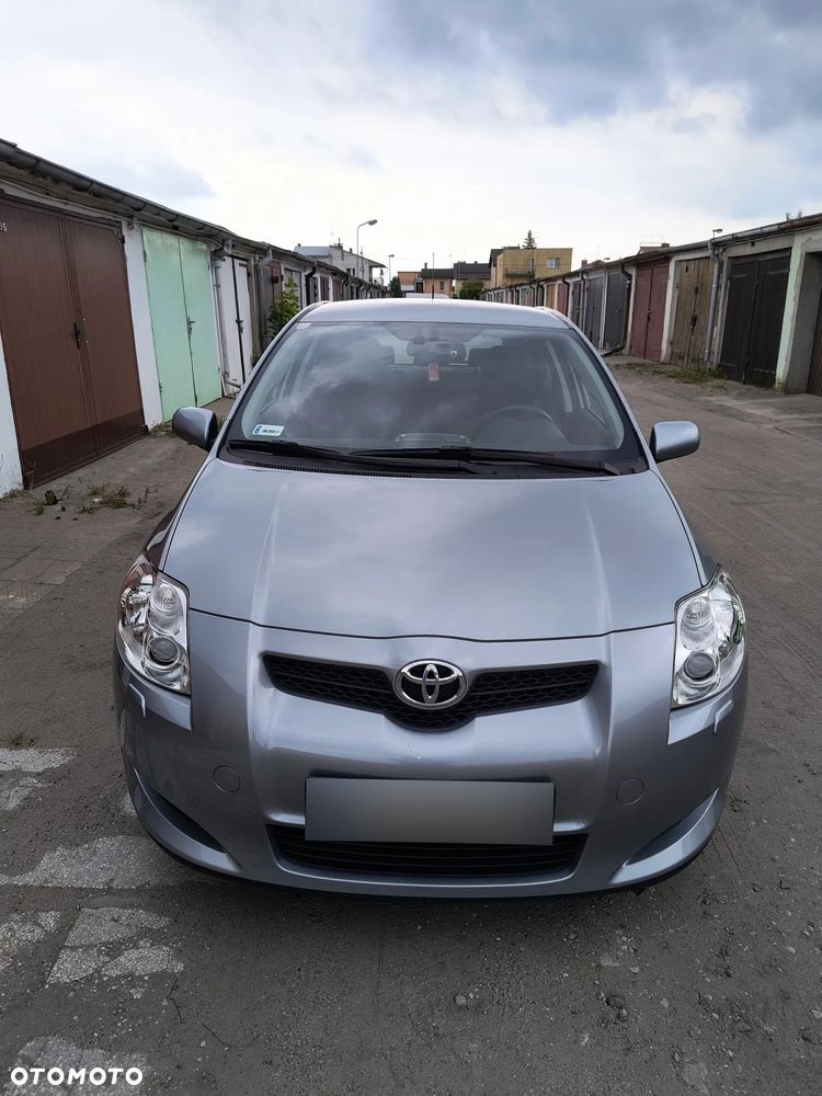 Toyota Auris - 4
