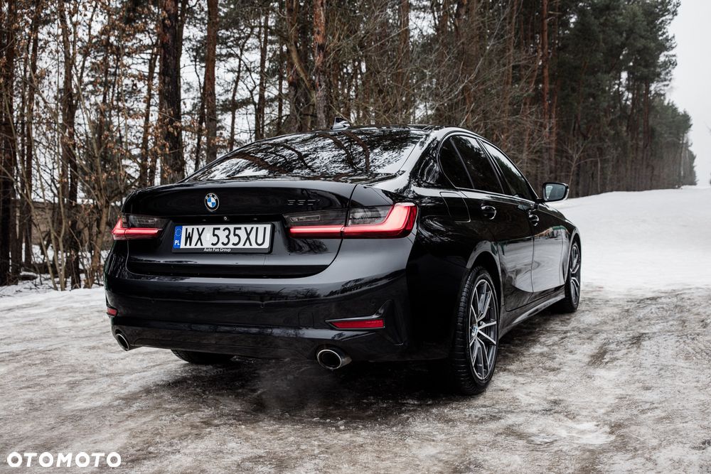 BMW Seria 3 2019 photo 4