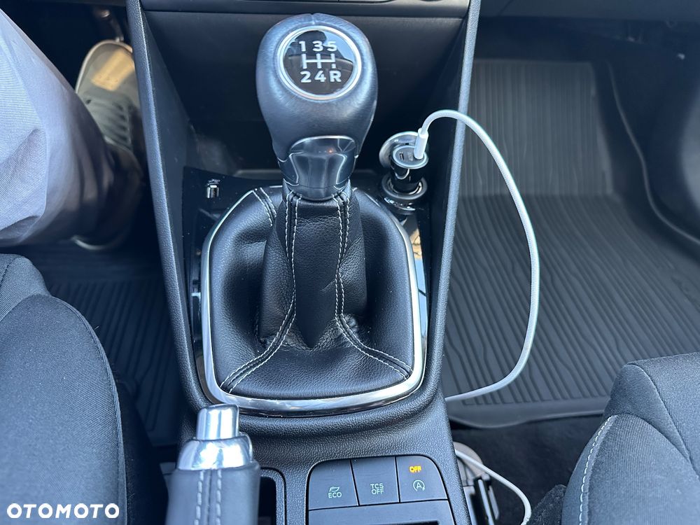 Ford Fiesta 1.1 Titanium - 14