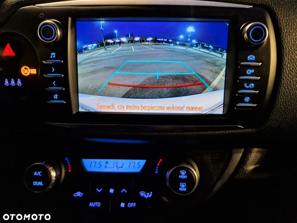 Toyota Yaris 1.5 Selection - 5