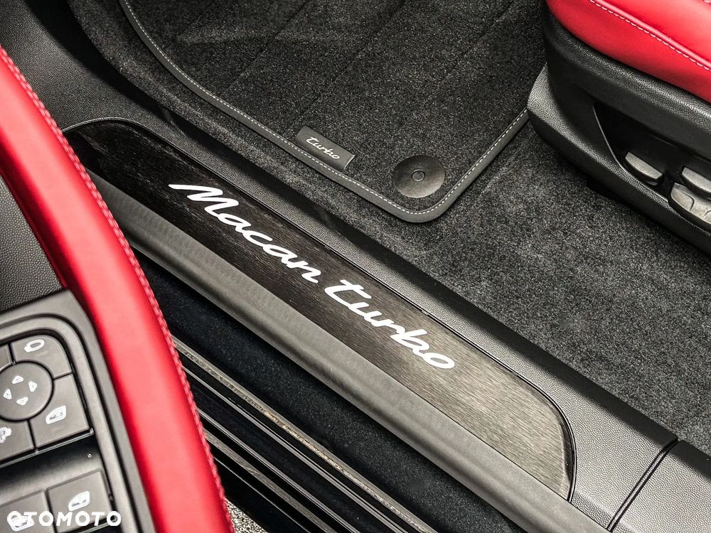 Porsche Macan Turbo 100kWh - 31