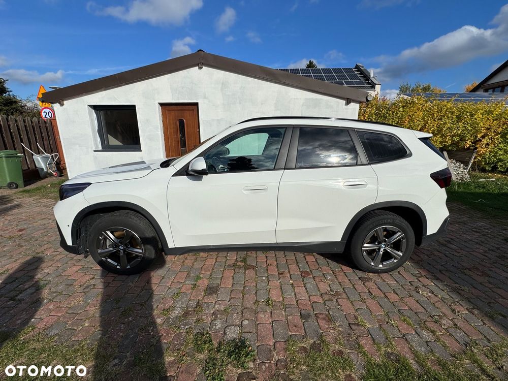 BMW X1 2023 photo 3