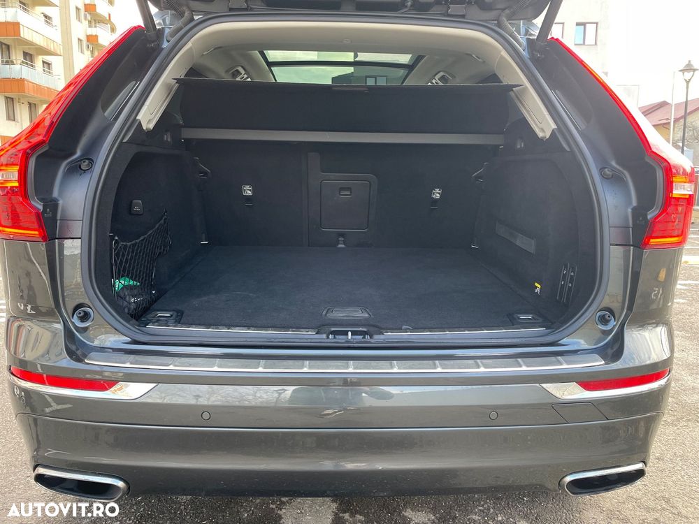 Volvo XC 60 D5 AWD Geartronic Inscription - 19