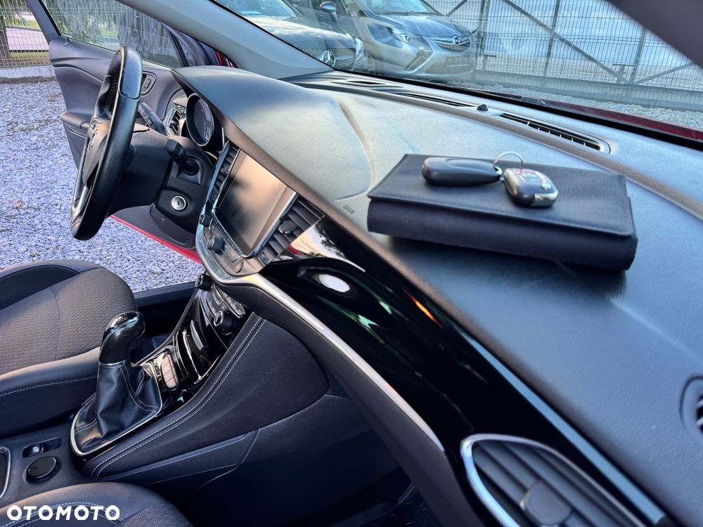 Opel Astra 1.4 Turbo Innovation - 30