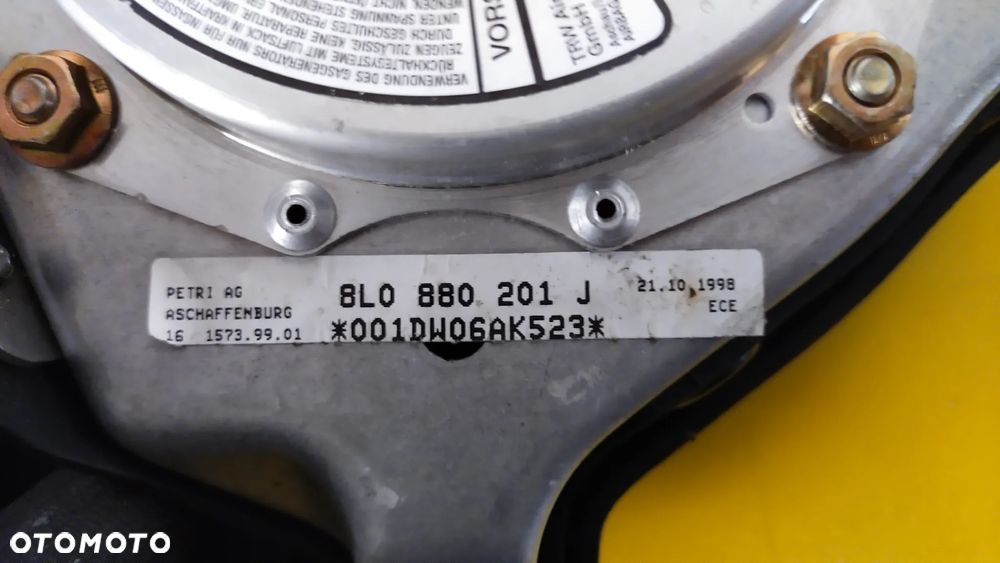 PODUSZKA AIRBAG KIEROWNICY AUDI A3 8L 8L0880201J - 2