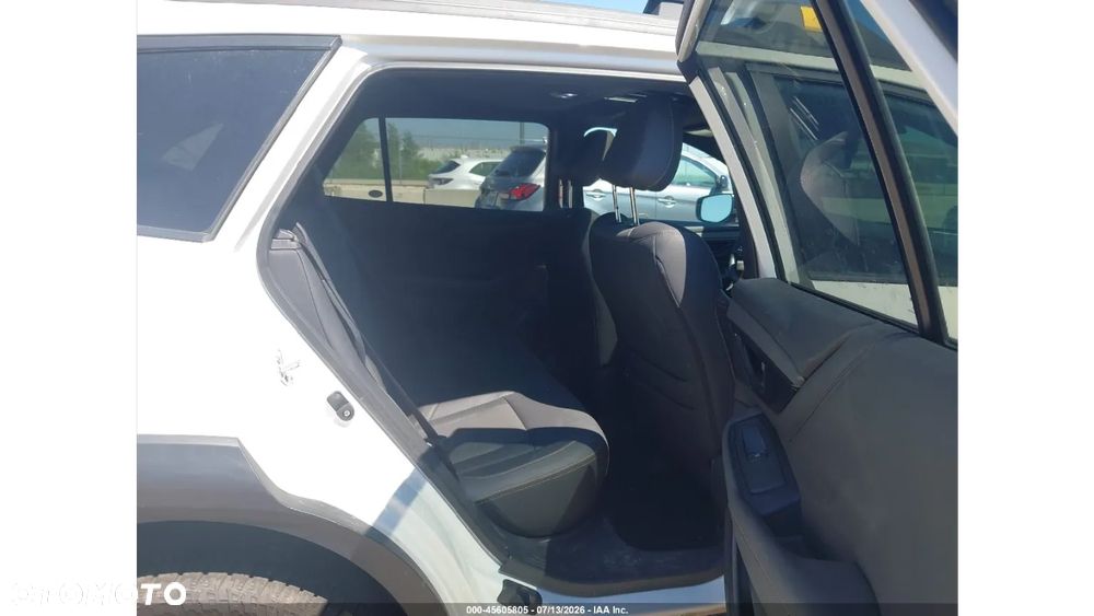 Subaru Outback - 11