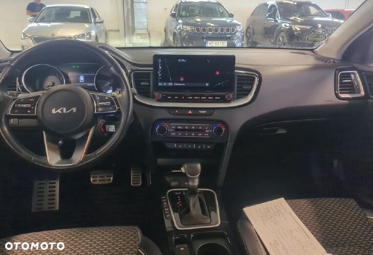 Kia Ceed - 5