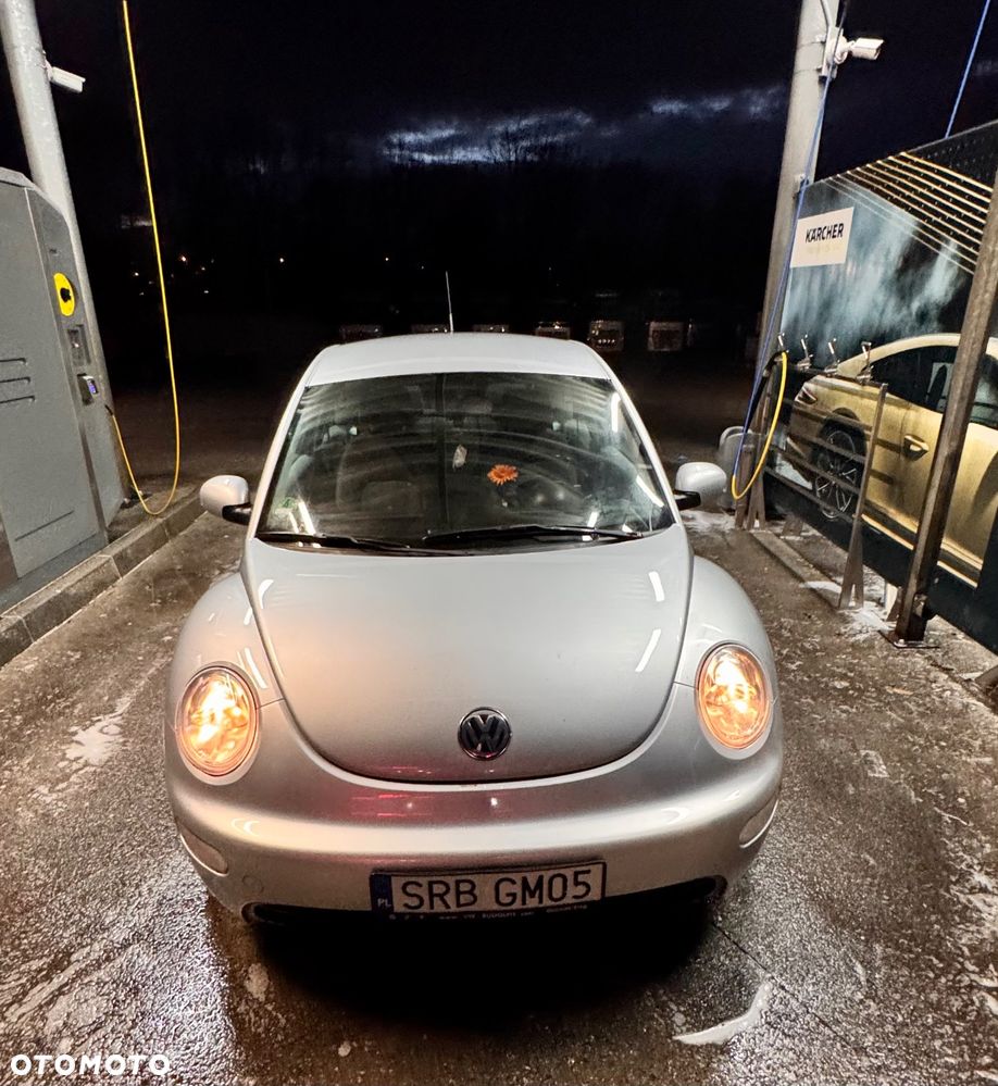 Volkswagen New Beetle 1.6 United - 4