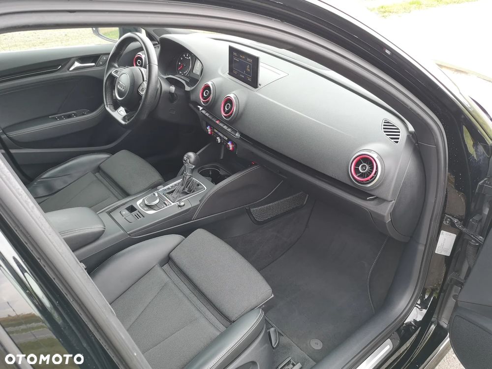Audi A3 Sportback 1.4 TFSI CoD Sport S tronic - 13