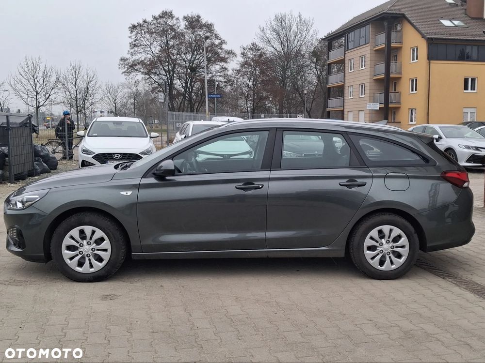 Hyundai i30 1.5 DPI Modern - 2