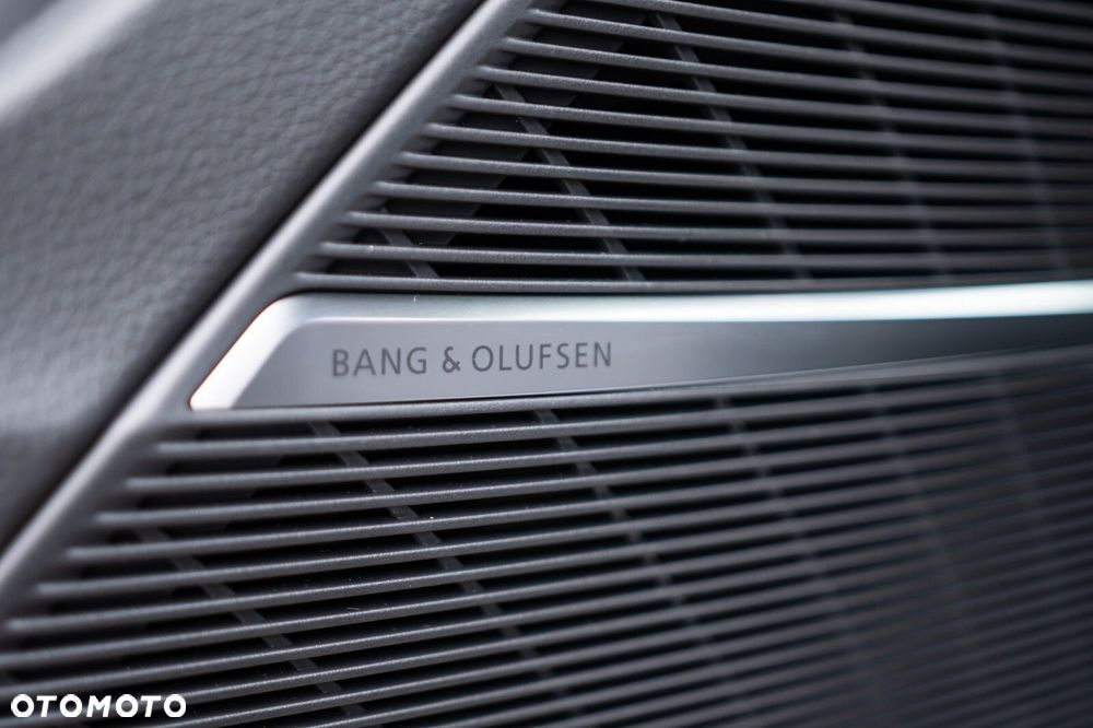 Audi SQ8 - 20