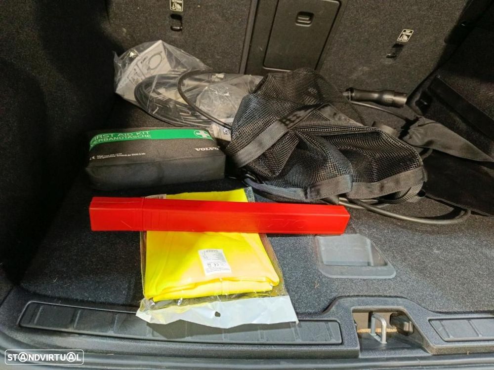 Volvo XC 40 1.5 T5 PHEV Inscription Expression - 40