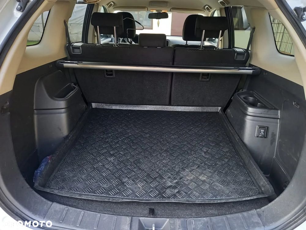 Mitsubishi Outlander 2.0 2WD - 16