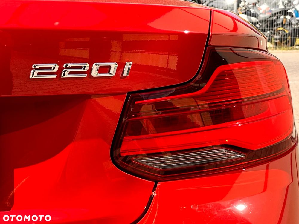 BMW Seria 2 220i GPF Sport - 9
