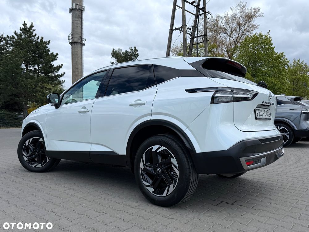 Nissan Qashqai 1.3 DIG-T N-Connecta DCT - 8