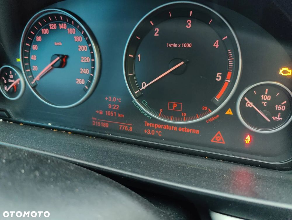 BMW Seria 5 520d BluePerformance - 27