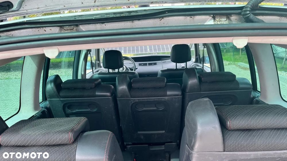 Renault Grand Espace 2.0 Dynamique - 11