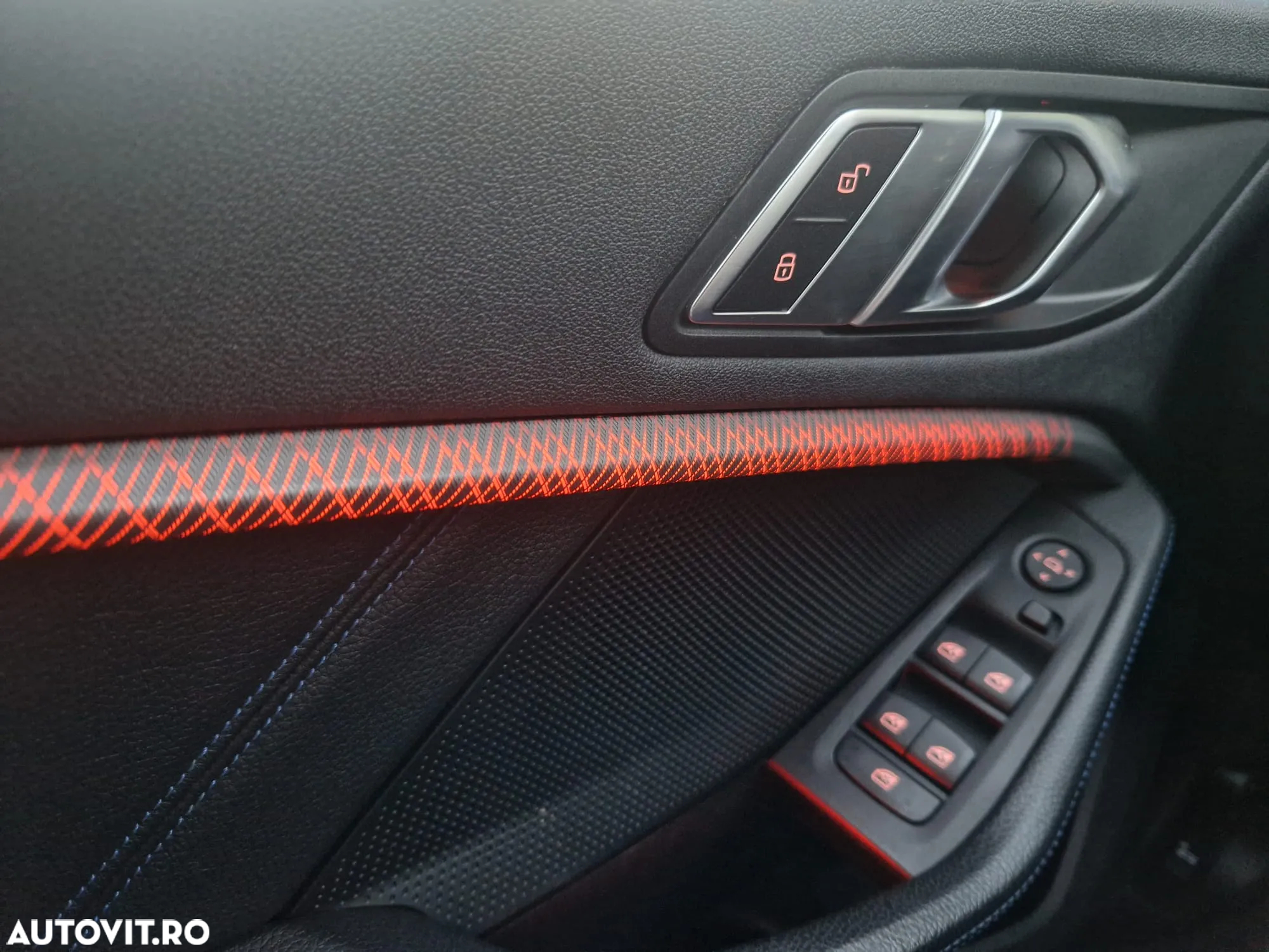 BMW Seria 1 118i Aut. M Sport - 23