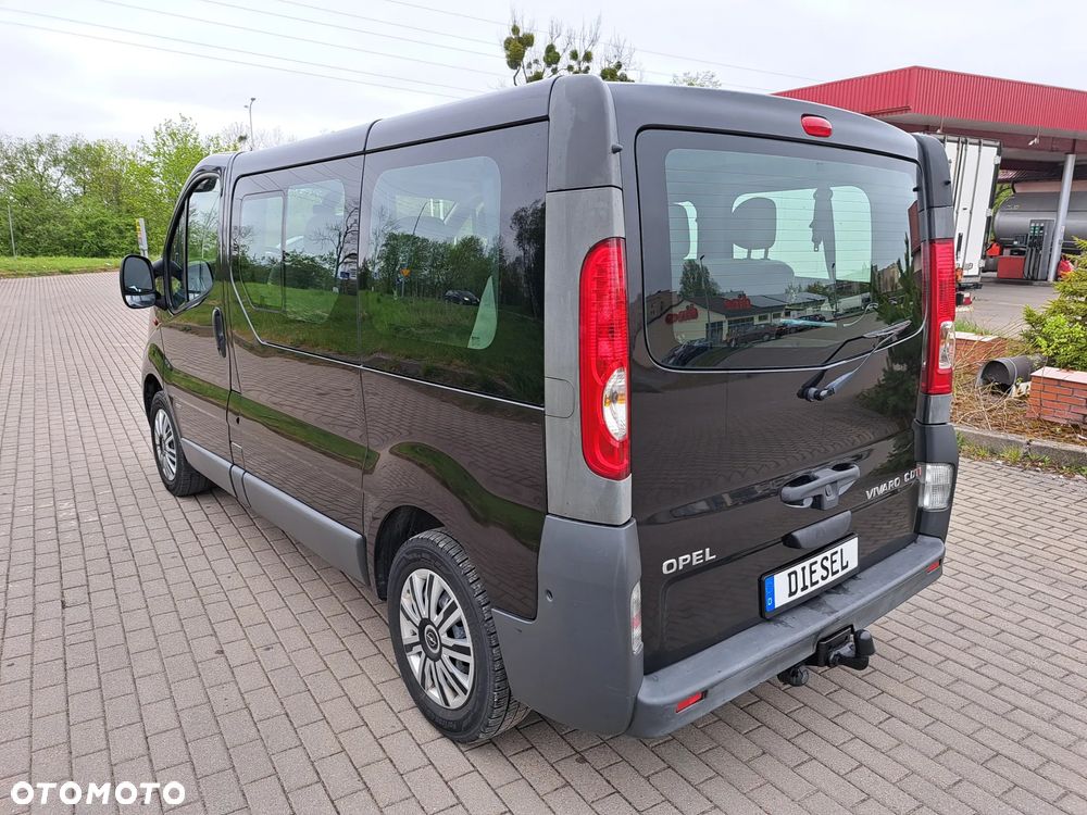 Opel Vivaro - 9