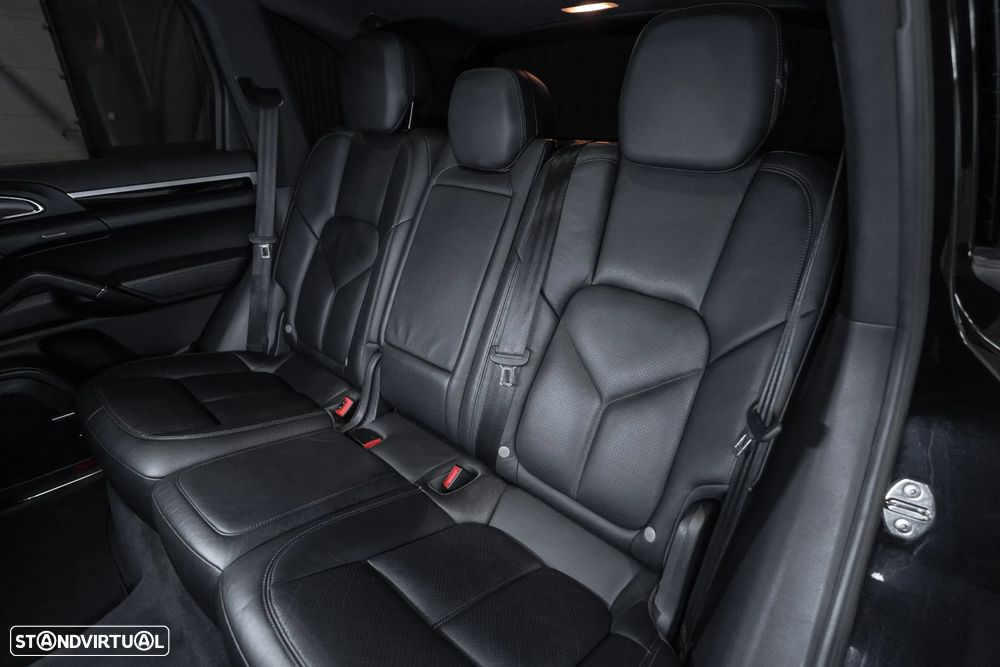 Porsche Cayenne S E-Hybrid - 27