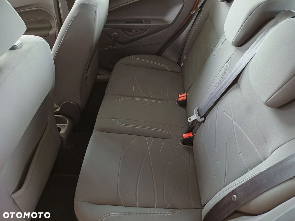 Ford Fiesta 1.25 Ambiente EU5 - 12