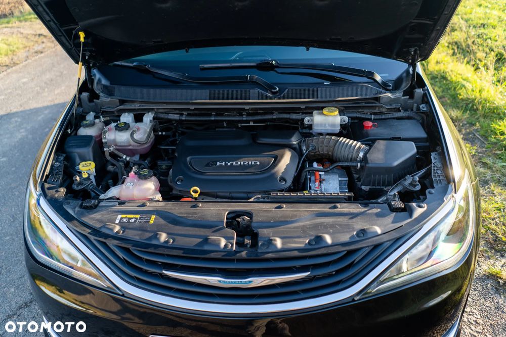 Chrysler Pacifica - 23