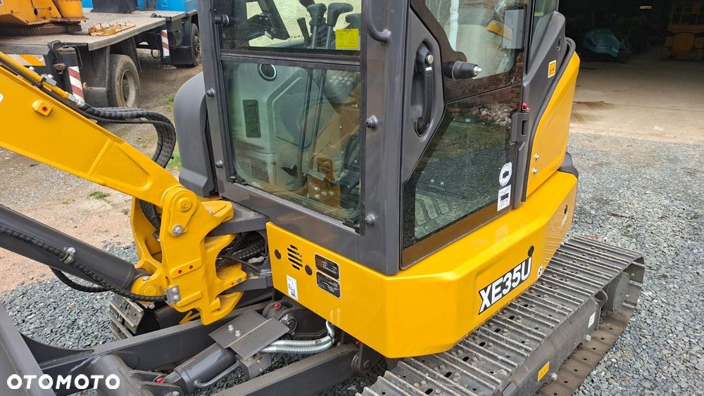 XCMG Xe35U - 17