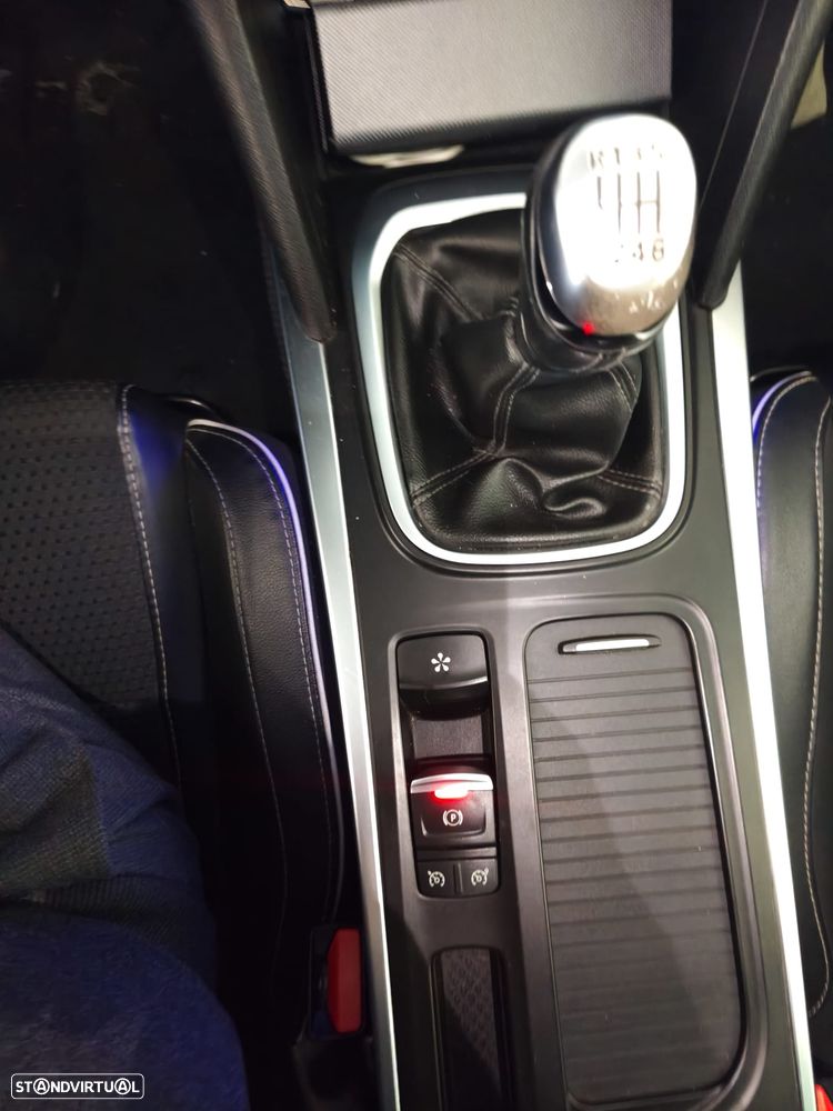 Renault Mégane Sport Tourer 1.5 dCi Bose Edition - 6