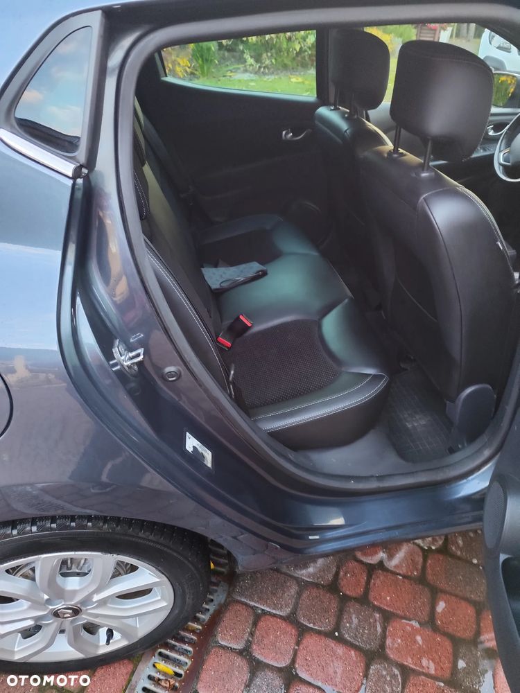 Renault Clio - 5