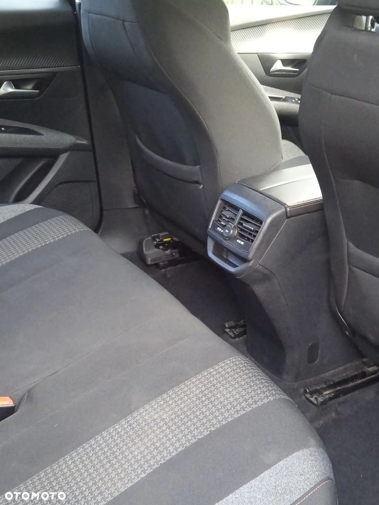 Peugeot 3008 1.6 BlueHDi Active S&S - 10
