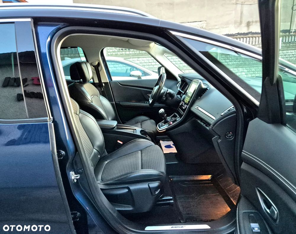 Renault Grand Scenic Energy TCe 130 S&S Bose Edition - 25