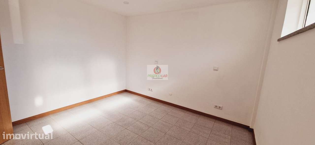 Apartamento T1+1 em Oiã - Grande imagem: 3/13