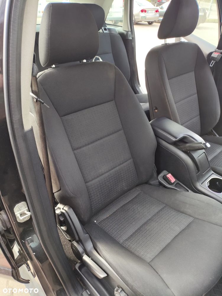 Mercedes-Benz Klasa B - 27