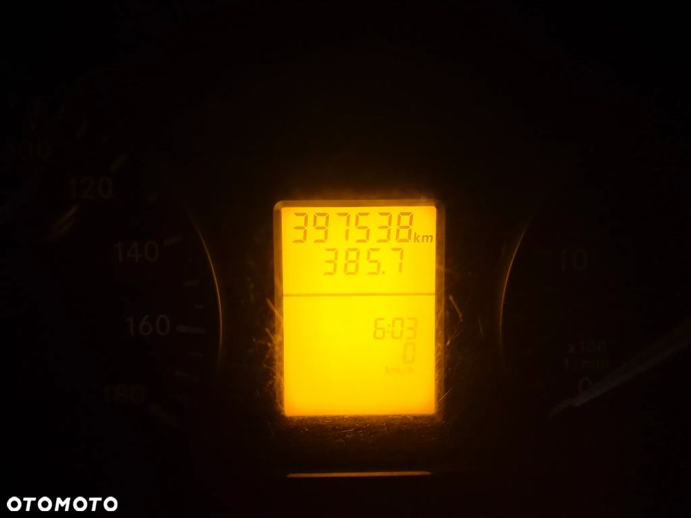 Mercedes-Benz Sprinter - 8