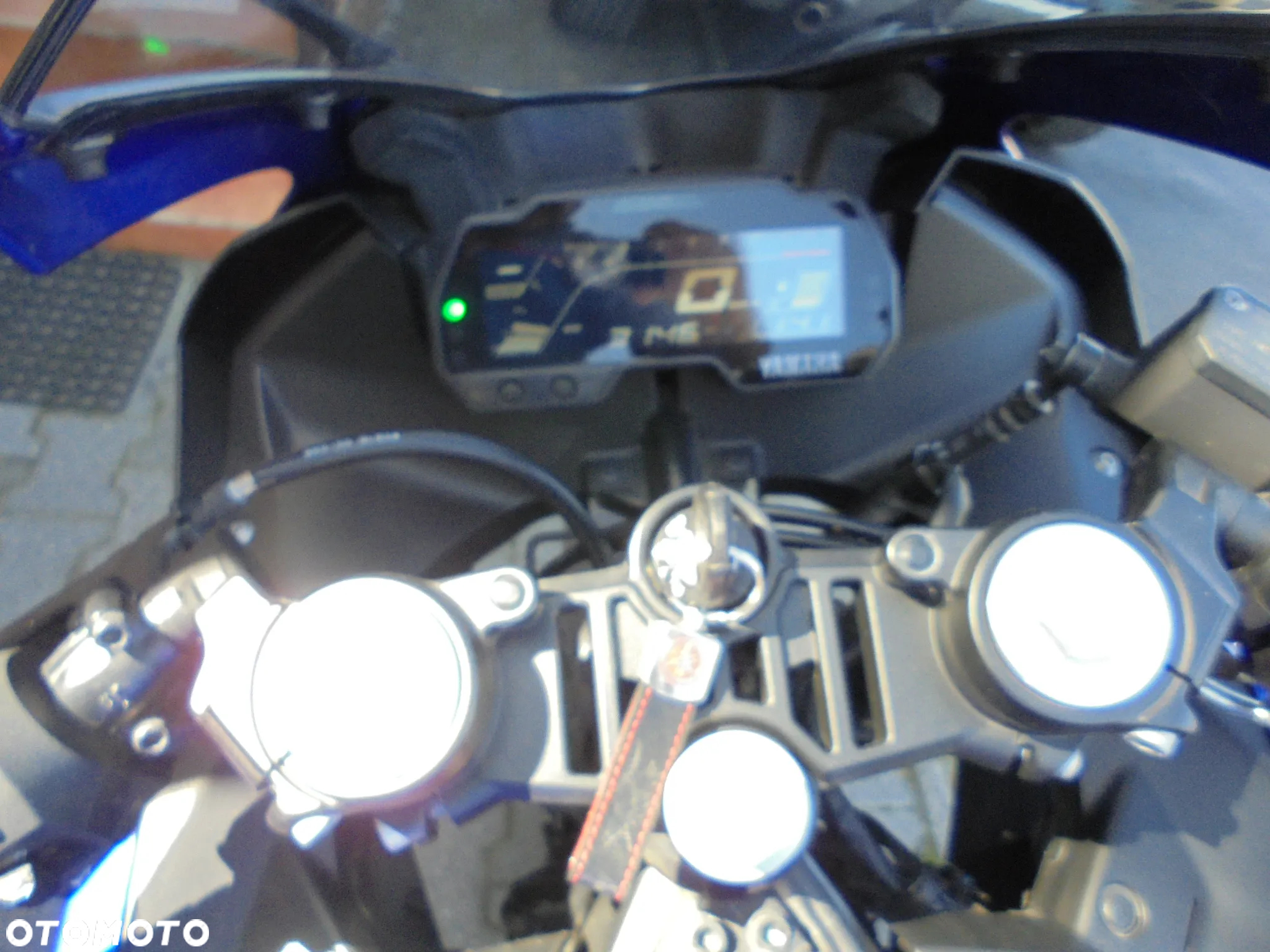 Yamaha YZF - 7