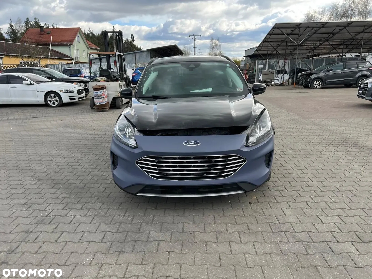 Ford Kuga - 3