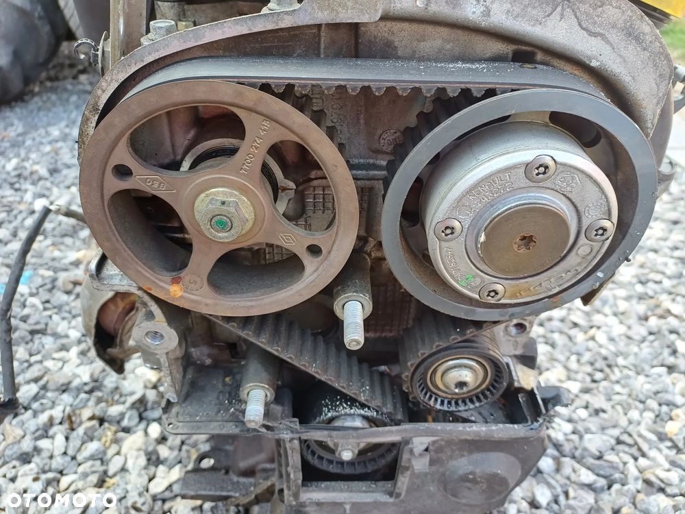 SILNIK K4M A804 RENAULT CLIO III SCENIC MEGANE SŁUPEK BLOK 1.6 BENZYNA - 8