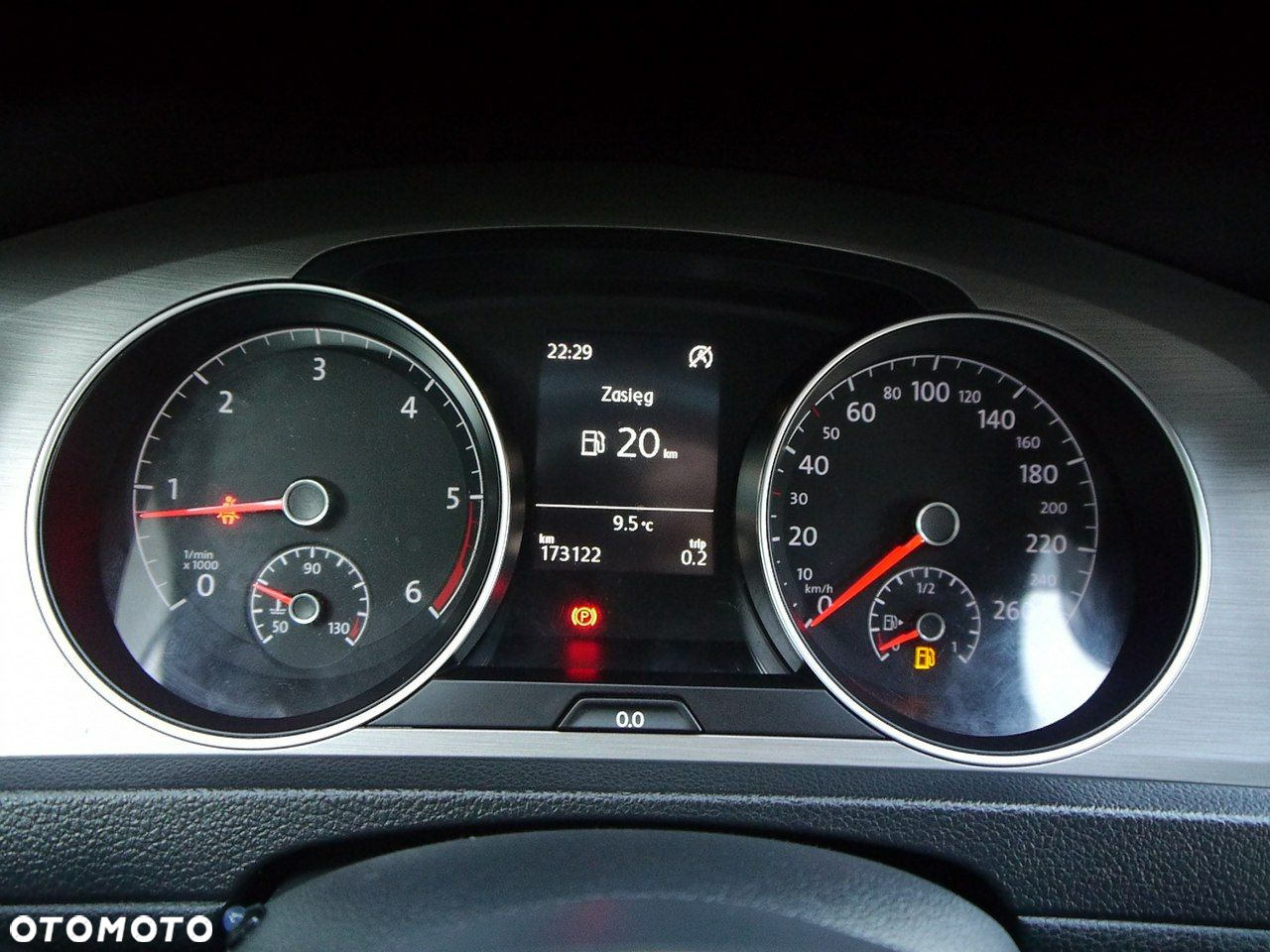 Volkswagen Golf 1.6 BlueTDI Comfortline - 14
