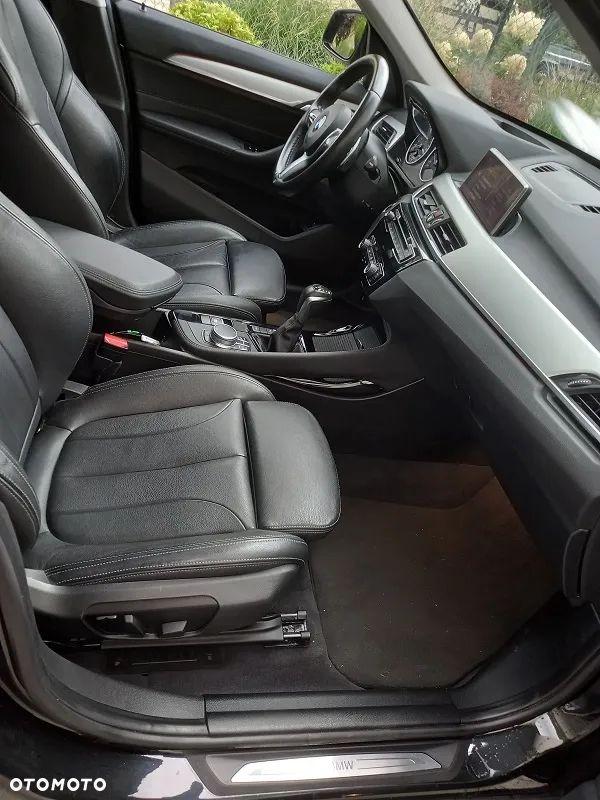 BMW X1 xDrive20d xLine sport - 16