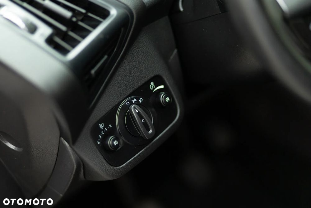 Ford Kuga - 39