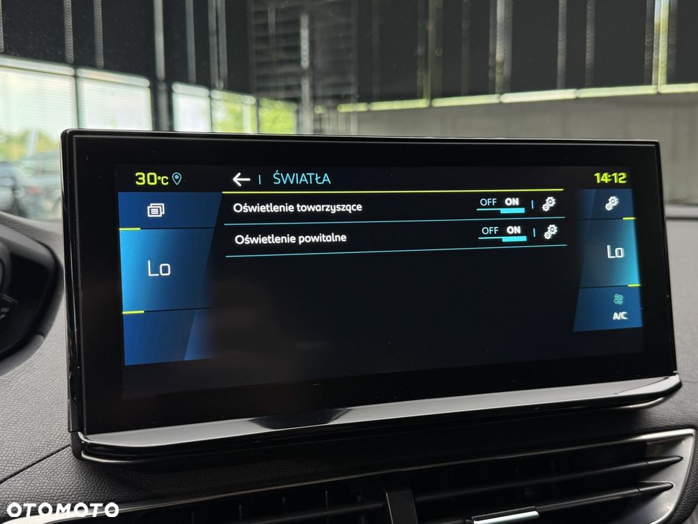 Peugeot 3008 1.6 PureTech Hybrid PHEV Allure S&S EAT8 - 34