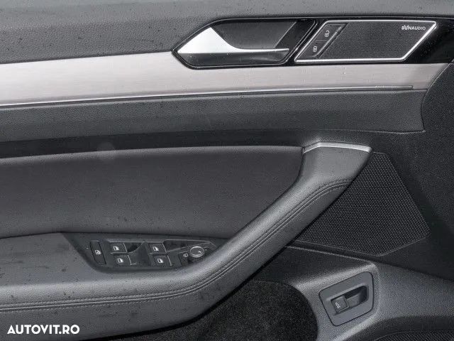 Volkswagen Passat ver-2-0-bitdi-dsg-4mot-highline - 8