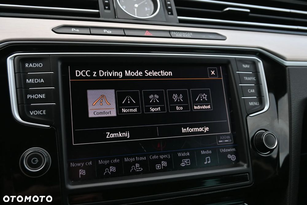 Volkswagen Passat 2.0 TDI SCR (BlueMotion Tech) 4Motion D Highline - 39