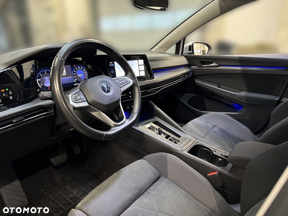 Volkswagen Golf Variant 2.0 TDI Style DSG - 11