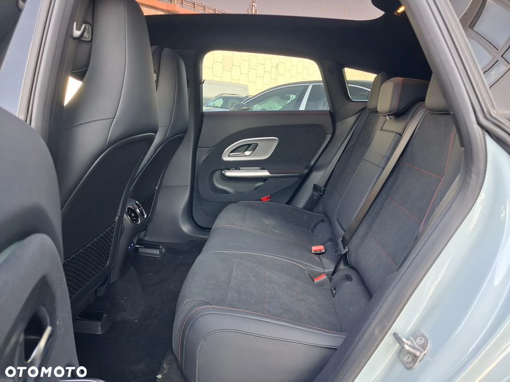 Mercedes-Benz CLA 250+ 85kWh - 13