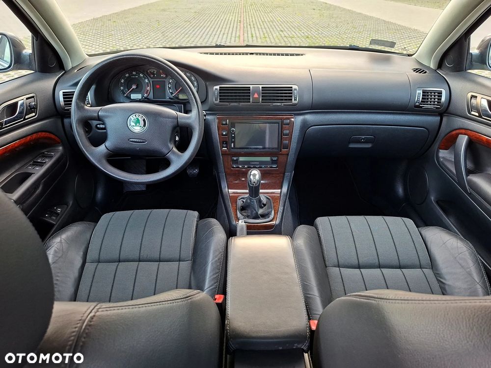 Skoda Superb 1.8T Elegance - 8