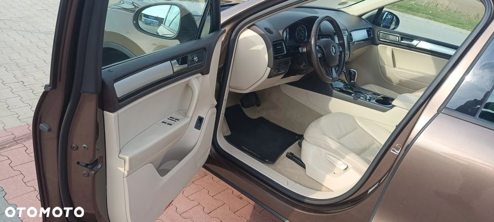 Volkswagen Touareg 3.0 V6 TDI Blue Motion DPF Automatik - 23