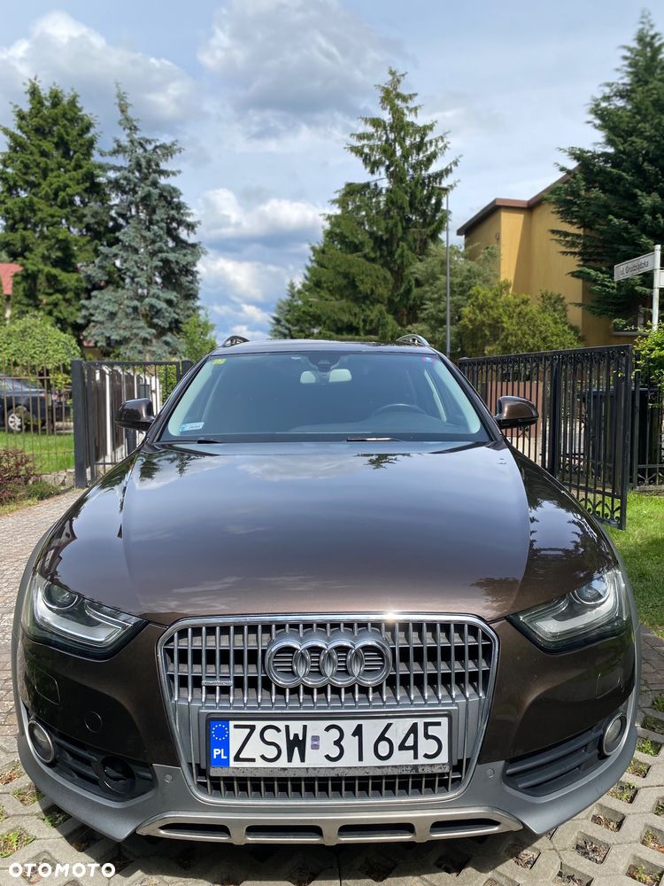 Audi A4 Allroad (clean diesel) 2.0 TDI DPF S tron - 24